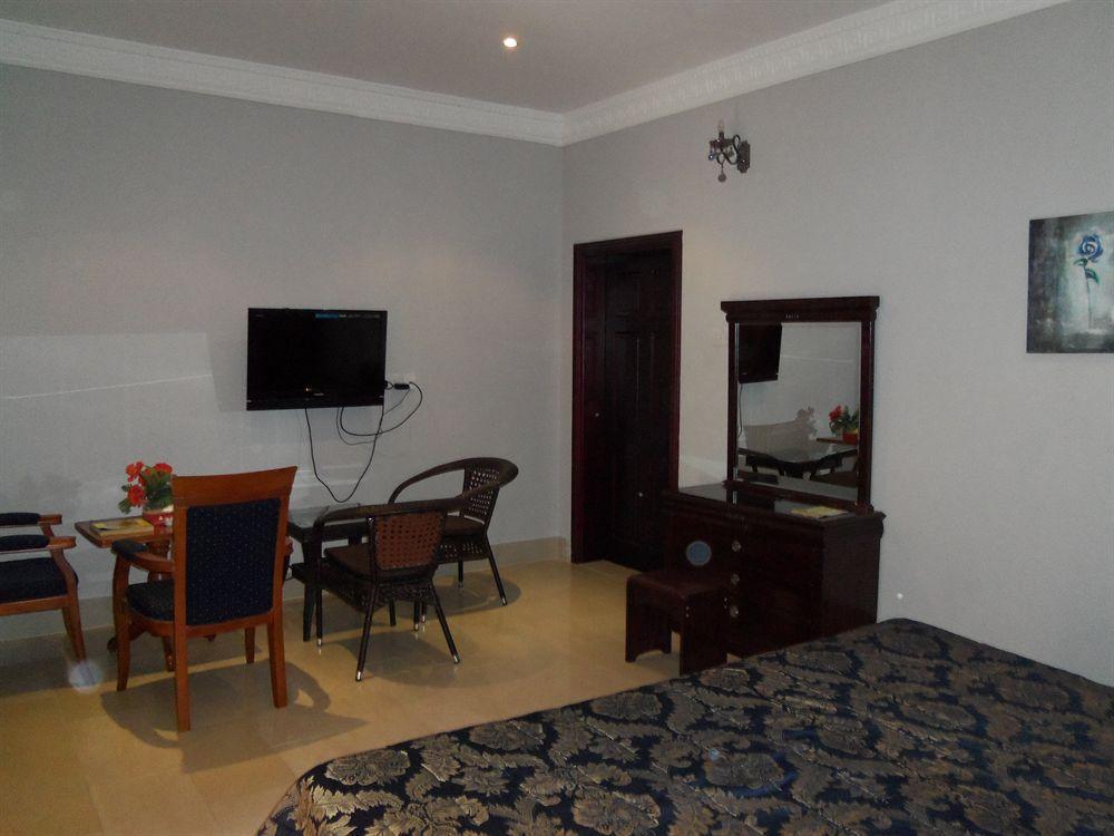Royal Residence Hotel Apartments Umm al-Quwain Eksteriør bilde